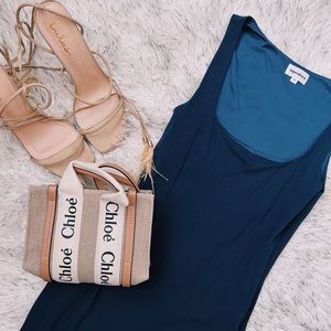 Superdown Square Neck Navy MIDI-Dress